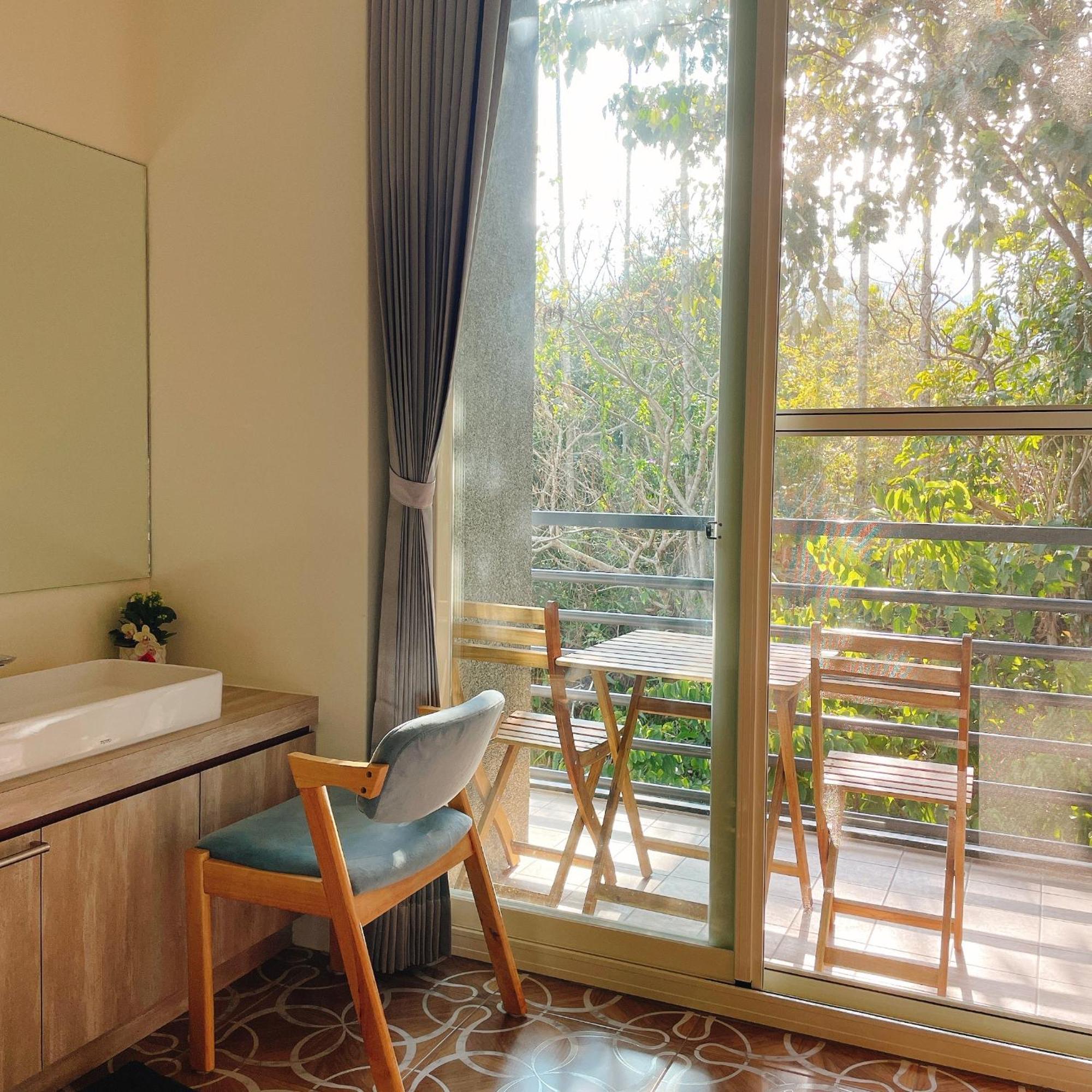 יוצ'י Lake B&B מראה חיצוני תמונה